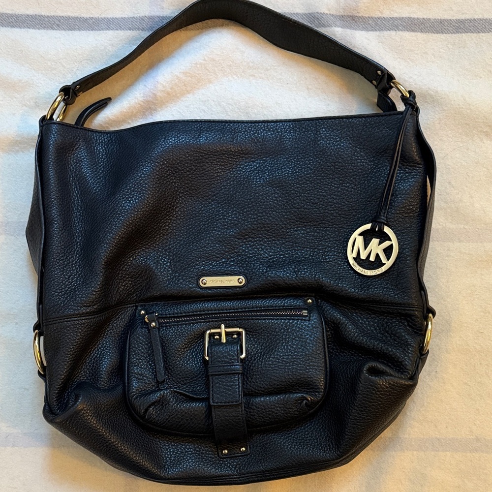 Michael Kors Black Pebbled Leather Hobo Shoulder Bag - Picture 4 of 16